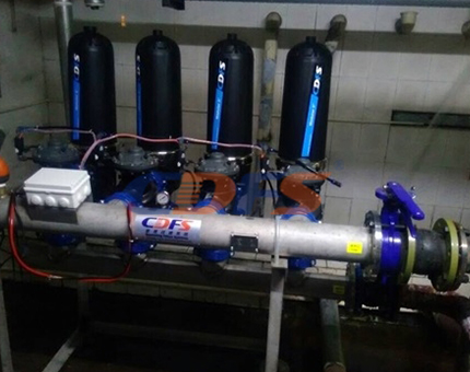 疊片過(guò)濾器安裝現(xiàn)場(chǎng)